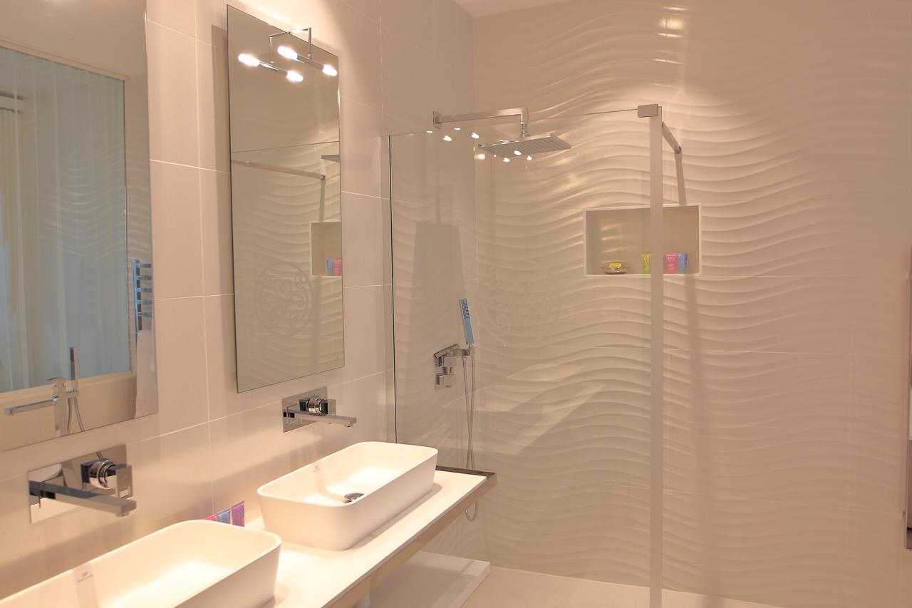 La Villa Dolce Suites & Chambres D'Hotes La Rochelle  Buitenkant foto